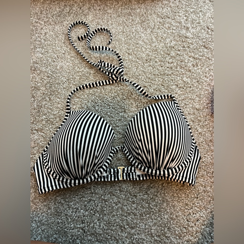 Women’s clothes